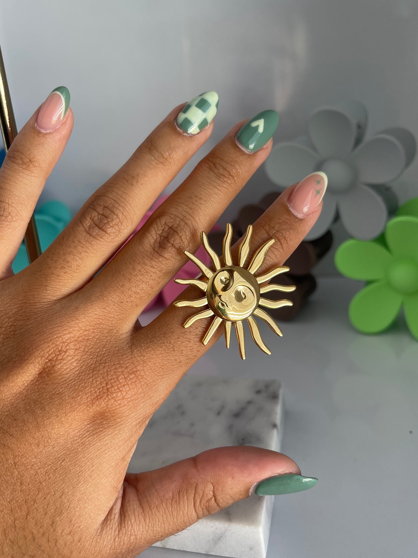 Retro Sun Ring