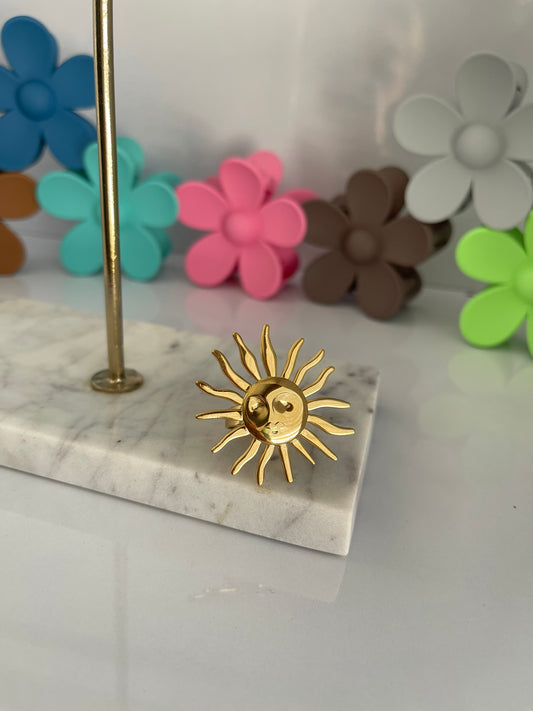 Retro Sun Ring